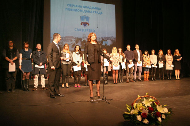 Смедерево: Због славе шетају дан града?